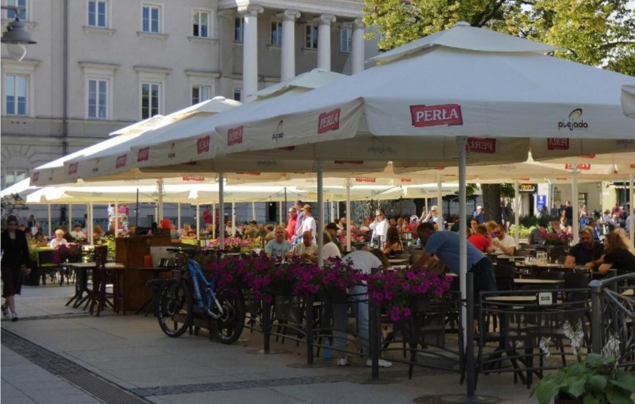 Hotelowe Pokoje Paris -Rynek Centrum- City One Kielce Exterior foto
